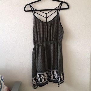 Green dress with patterns